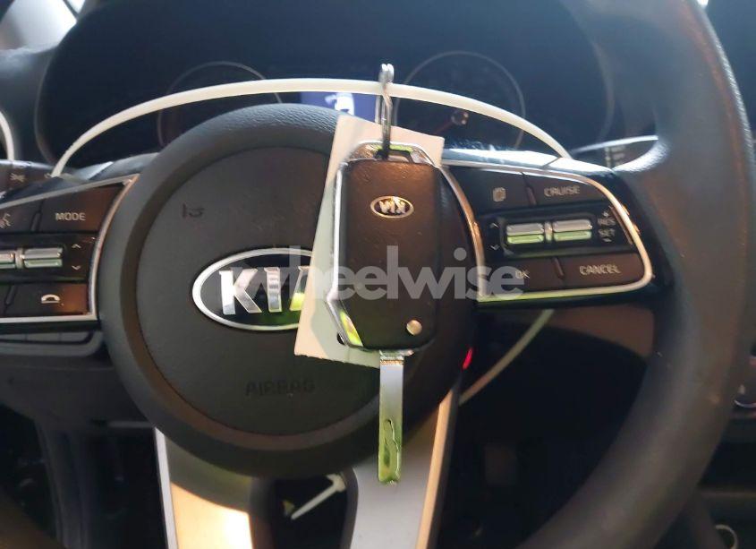 Photo 11 of 2020 Kia Forte FE (VIN 3KPF24AD2LE250154)