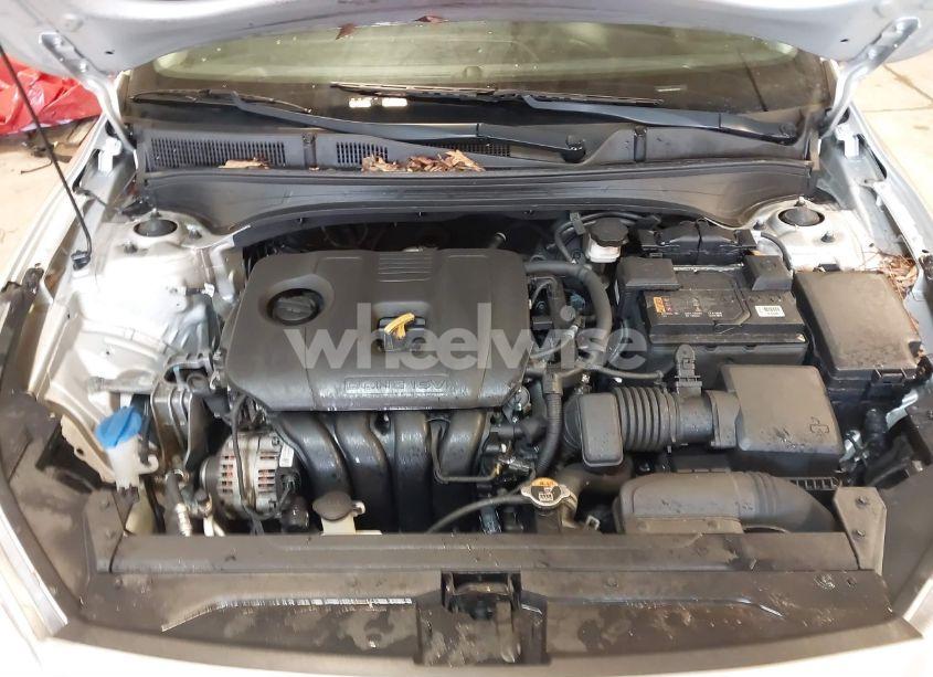 Photo 10 of 2021 Kia Forte LXS (VIN 3KPF24AD2ME289246)