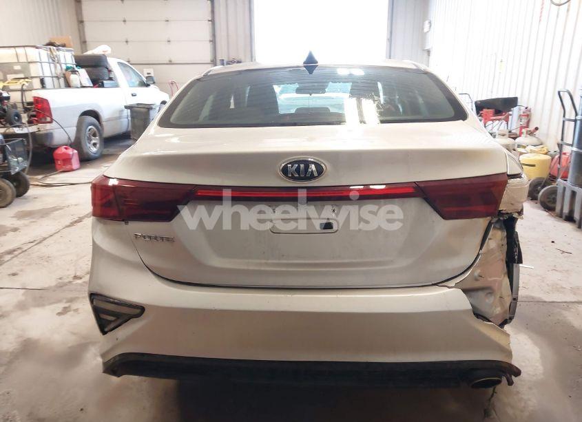 Photo 16 of 2021 Kia Forte LXS (VIN 3KPF24AD2ME289246)