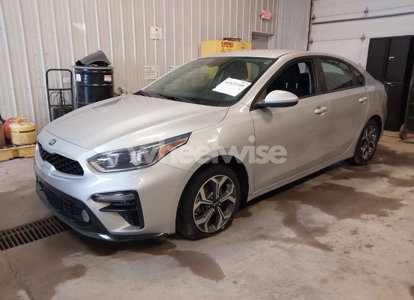 Photo 2 of 2021 Kia Forte LXS (VIN 3KPF24AD2ME289246)