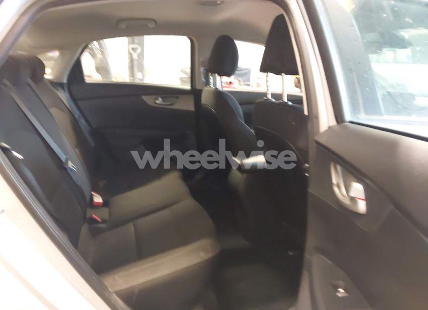 Photo 8 of 2021 Kia Forte LXS (VIN 3KPF24AD2ME289246)