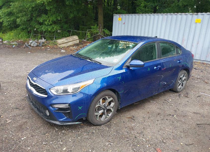 Photo 2 of 2021 Kia Forte LXS (VIN 3KPF24AD2ME307504)
