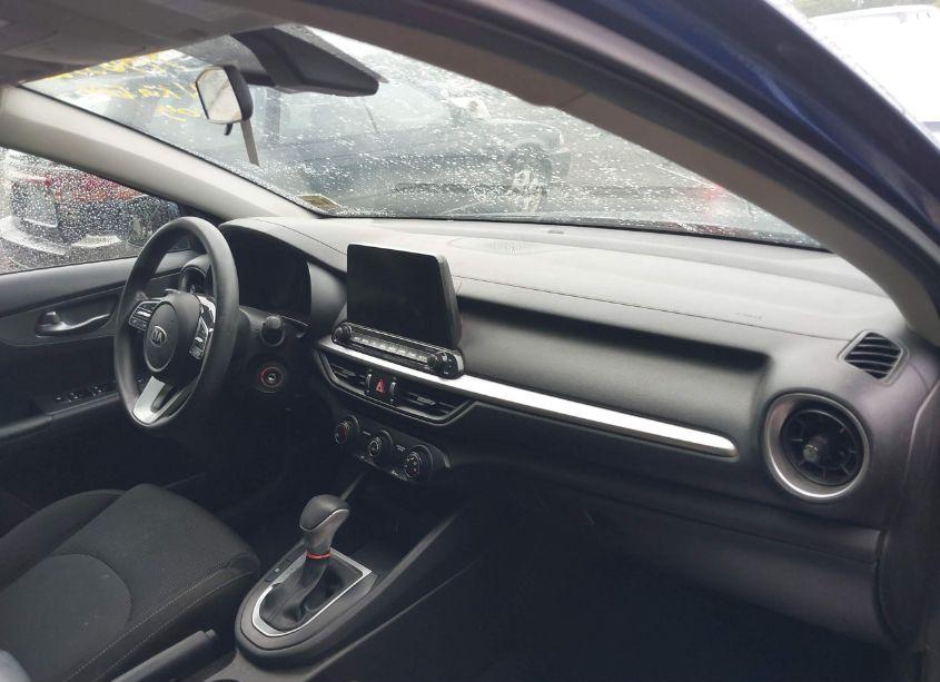 Photo 5 of 2021 Kia Forte LXS (VIN 3KPF24AD2ME307504)