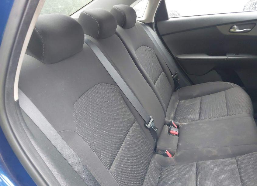 Photo 8 of 2021 Kia Forte LXS (VIN 3KPF24AD2ME307504)