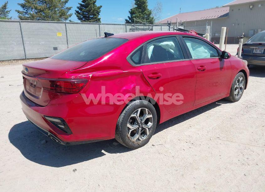 Photo 4 of 2021 Kia Forte LXS (VIN 3KPF24AD2ME309060)
