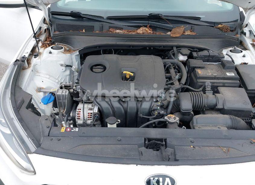 Photo 10 of 2021 Kia Forte FE (VIN 3KPF24AD2ME328076)