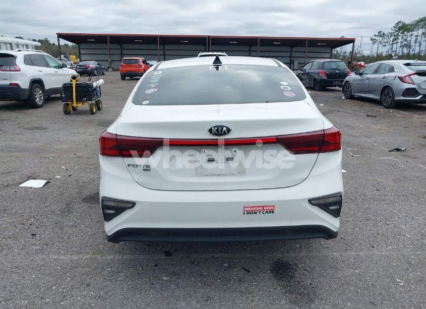 Photo 16 of 2021 Kia Forte FE (VIN 3KPF24AD2ME328076)