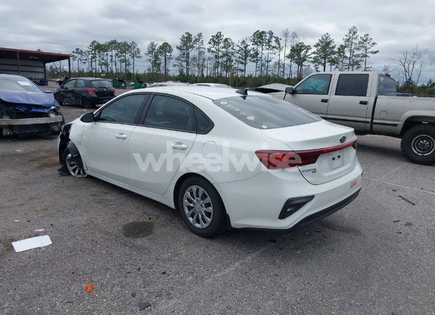 Photo 3 of 2021 Kia Forte FE (VIN 3KPF24AD2ME328076)