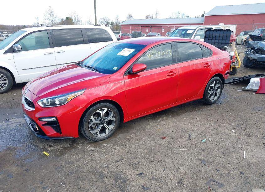 Photo 2 of 2021 Kia Forte LXS (VIN 3KPF24AD2ME329227)