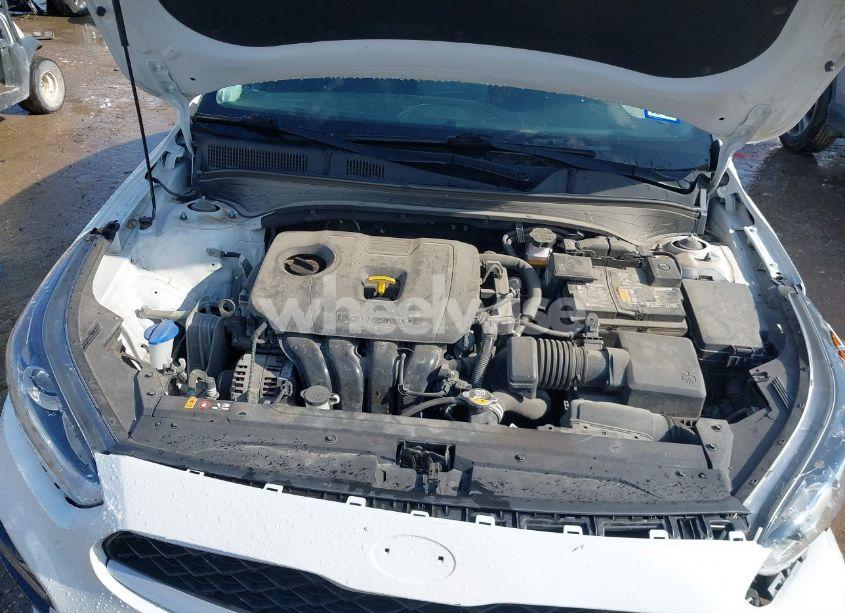 Photo 10 of 2021 Kia Forte LXS (VIN 3KPF24AD2ME388617)