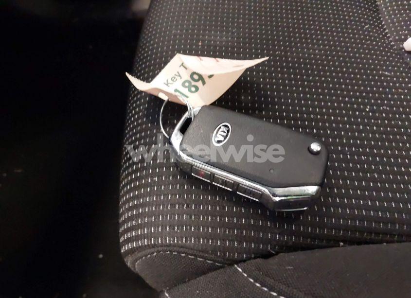 Photo 11 of 2021 Kia Forte LXS (VIN 3KPF24AD2ME406081)