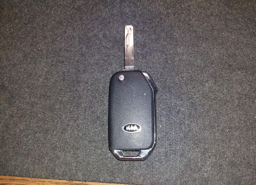 Photo 11 of 2021 Kia Forte LXS (VIN 3KPF24AD2ME406694)