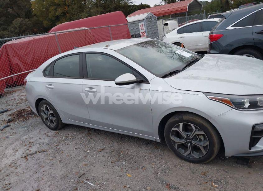 Photo 13 of 2021 Kia Forte LXS (VIN 3KPF24AD2ME415640)