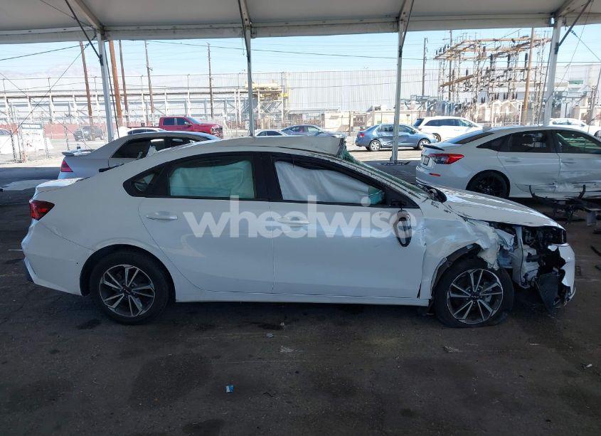 Photo 13 of 2022 Kia Forte LXS (VIN 3KPF24AD2NE425361)
