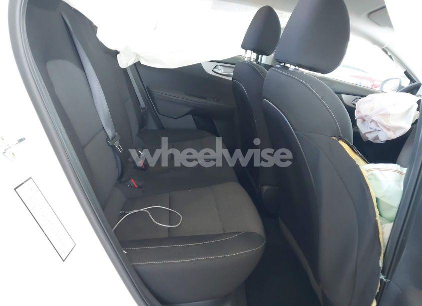 Photo 8 of 2022 Kia Forte LXS (VIN 3KPF24AD2NE425361)