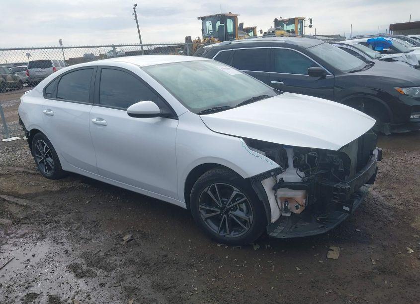 Photo 14 of 2022 Kia Forte LXS (VIN 3KPF24AD2NE446081)