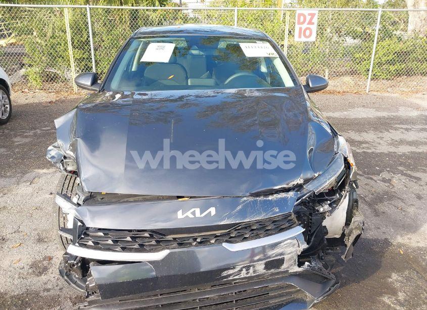 Photo 12 of 2022 Kia Forte LXS (VIN 3KPF24AD2NE457761)