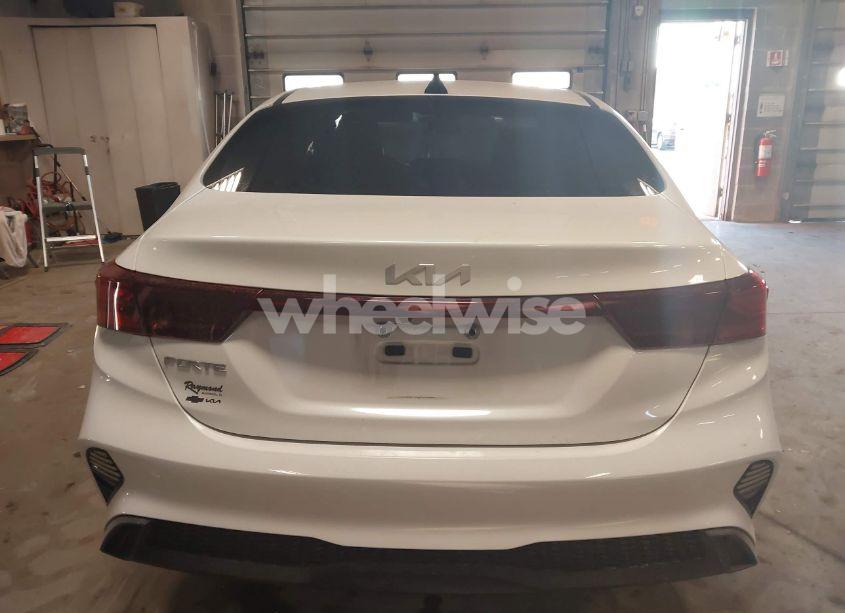 Photo 16 of 2022 Kia Forte LXS (VIN 3KPF24AD2NE460238)