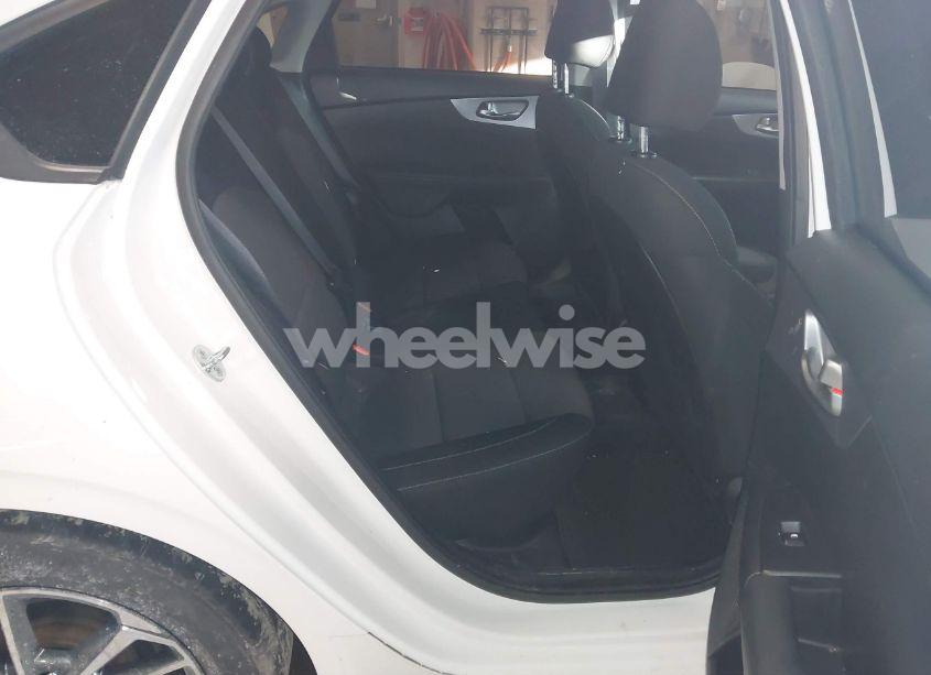 Photo 8 of 2022 Kia Forte LXS (VIN 3KPF24AD2NE460238)