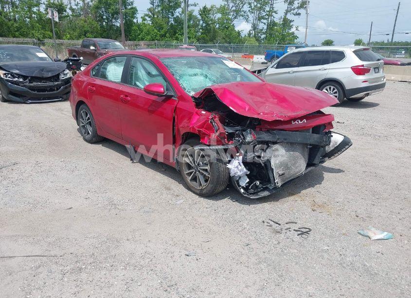 2022 Kia Forte LXS (VIN 3KPF24AD2NE464788) main photo