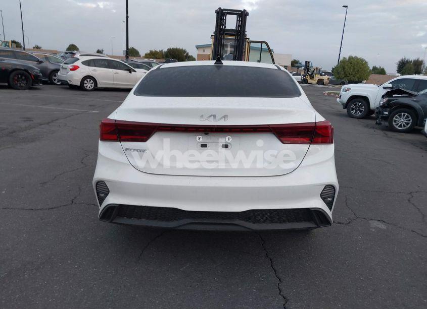 Photo 16 of 2022 Kia Forte LXS (VIN 3KPF24AD2NE469943)