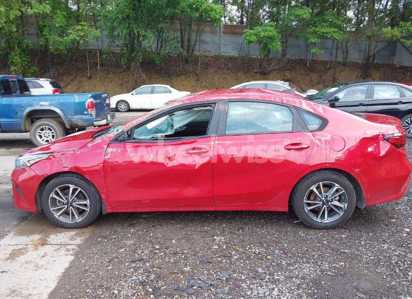 Photo 14 of 2022 Kia Forte LXS (VIN 3KPF24AD2NE496737)