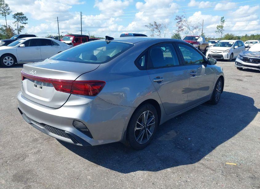 Photo 4 of 2023 Kia Forte LXS (VIN 3KPF24AD2PE543171)