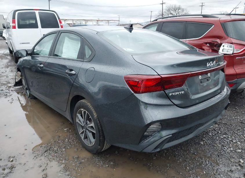 Photo 3 of 2023 Kia Forte LXS (VIN 3KPF24AD2PE564358)
