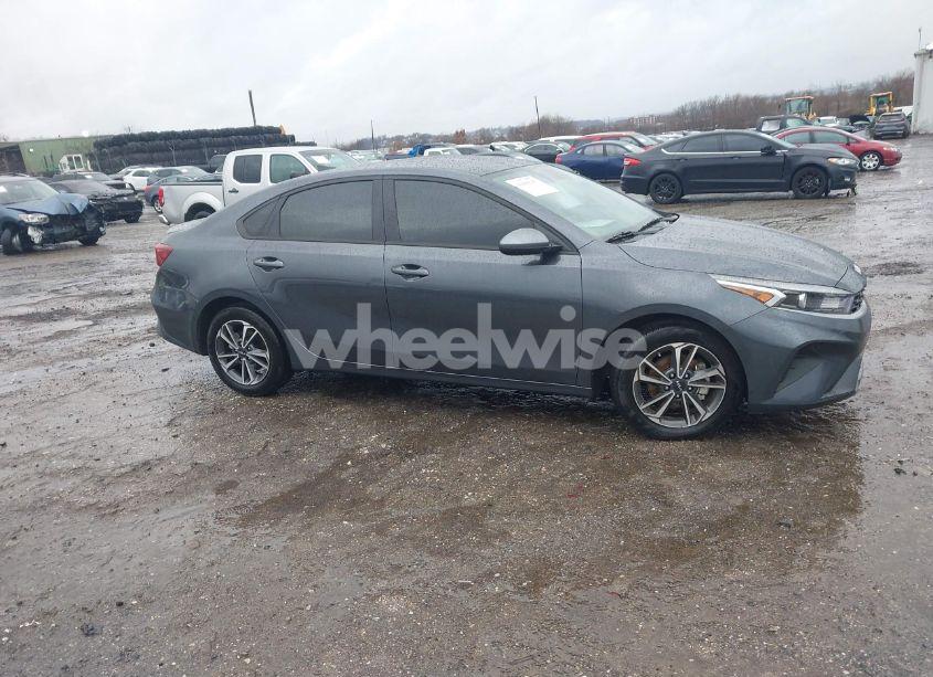 Photo 13 of 2023 Kia Forte LXS (VIN 3KPF24AD2PE611999)