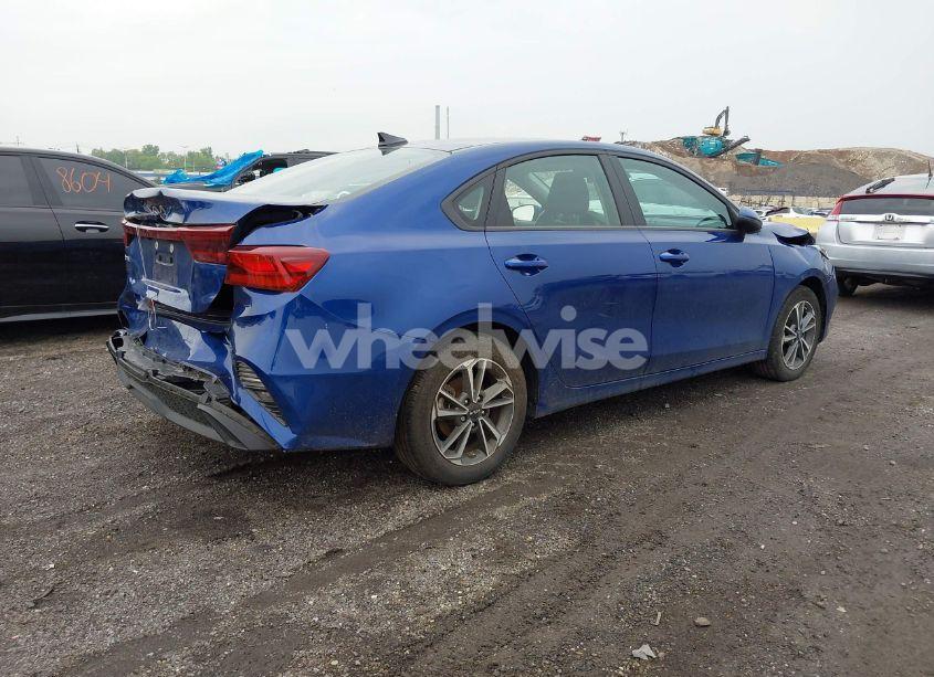 Photo 4 of 2023 Kia Forte LXS (VIN 3KPF24AD2PE624428)