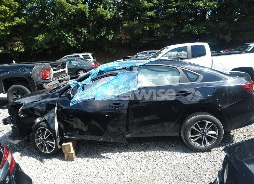 Photo 15 of 2023 Kia Forte LXS (VIN 3KPF24AD2PE641701)