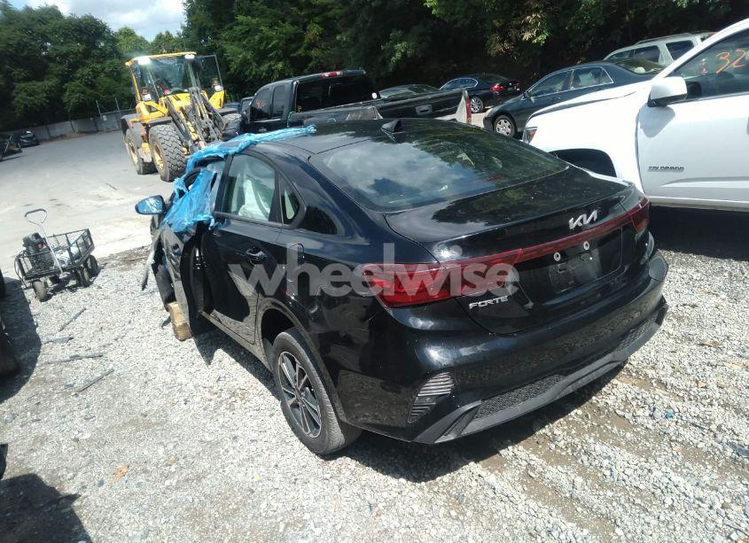 Photo 3 of 2023 Kia Forte LXS (VIN 3KPF24AD2PE641701)