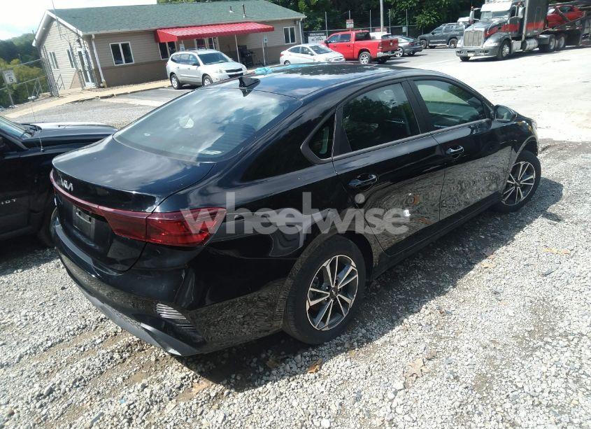 Photo 4 of 2023 Kia Forte LXS (VIN 3KPF24AD2PE641701)