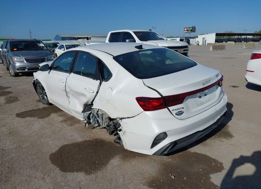 Photo 3 of 2023 Kia Forte LXS (VIN 3KPF24AD2PE669210)