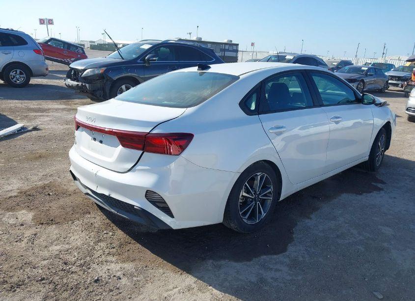 Photo 4 of 2023 Kia Forte LXS (VIN 3KPF24AD2PE669210)