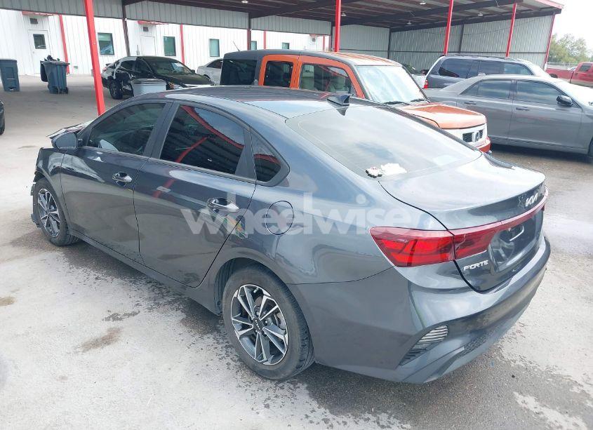 Photo 3 of 2023 Kia Forte LXS (VIN 3KPF24AD2PE682961)