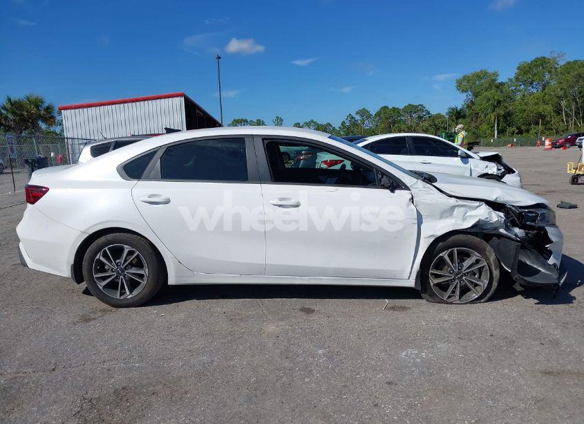 Photo 14 of 2023 Kia Forte LXS (VIN 3KPF24AD2PE694589)