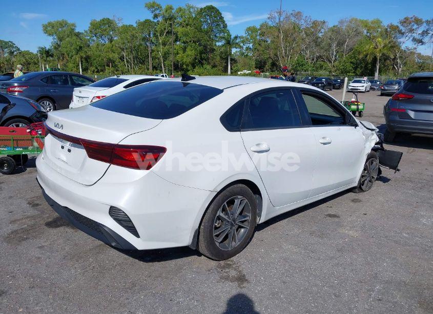 Photo 4 of 2023 Kia Forte LXS (VIN 3KPF24AD2PE694589)