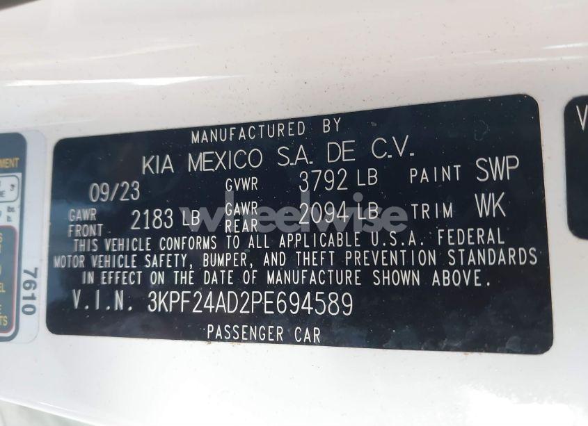Photo 9 of 2023 Kia Forte LXS (VIN 3KPF24AD2PE694589)