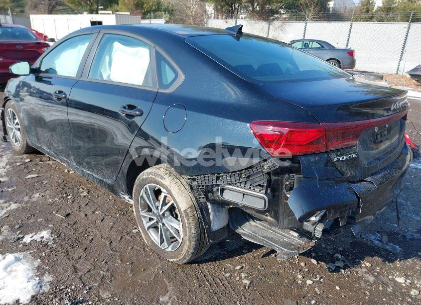 Photo 3 of 2023 Kia Forte LXS (VIN 3KPF24AD2PE694673)