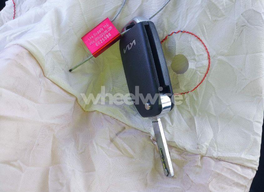 Photo 11 of 2024 Kia Forte LXS (VIN 3KPF24AD2RE709398)