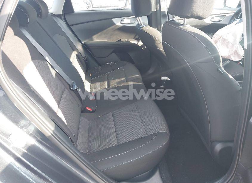 Photo 8 of 2024 Kia Forte LXS (VIN 3KPF24AD2RE709398)