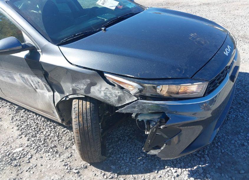 Photo 6 of 2024 Kia Forte LXS (VIN 3KPF24AD2RE720174)