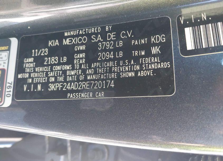 Photo 9 of 2024 Kia Forte LXS (VIN 3KPF24AD2RE720174)