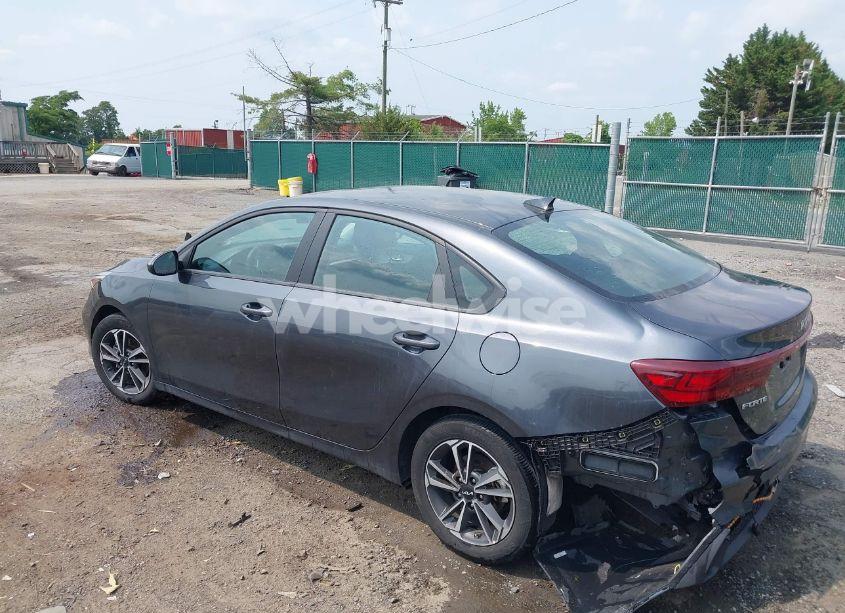 Photo 3 of 2024 Kia Forte LXS (VIN 3KPF24AD2RE724712)