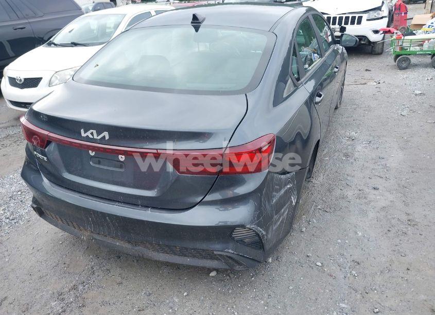 Photo 4 of 2024 Kia Forte LXS (VIN 3KPF24AD2RE726380)