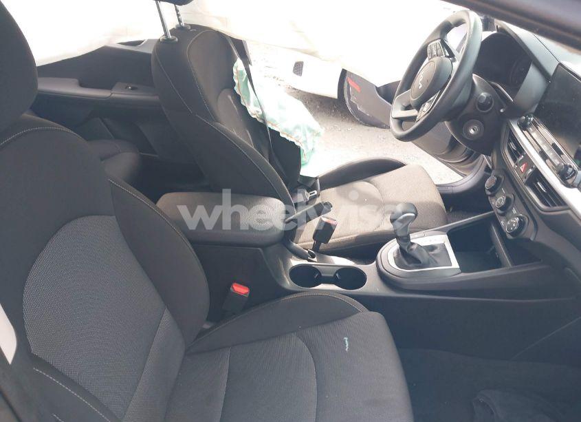 Photo 5 of 2024 Kia Forte LXS (VIN 3KPF24AD2RE726380)