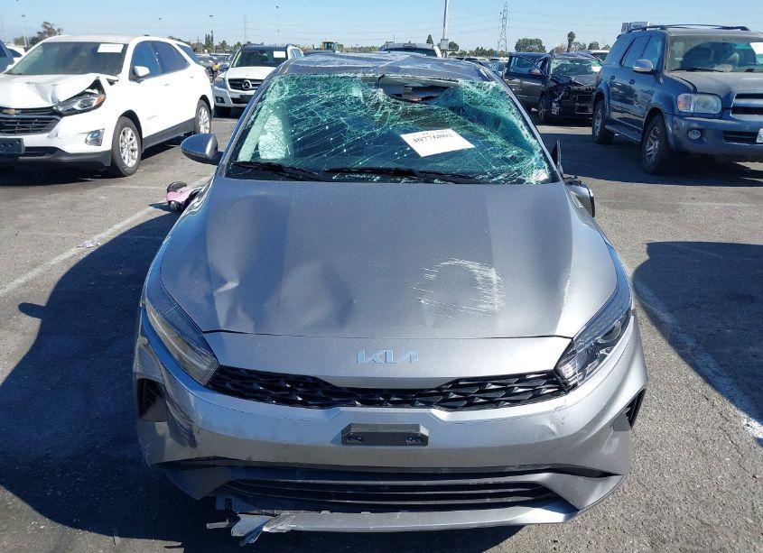 Photo 12 of 2024 Kia Forte LXS (VIN 3KPF24AD2RE760044)