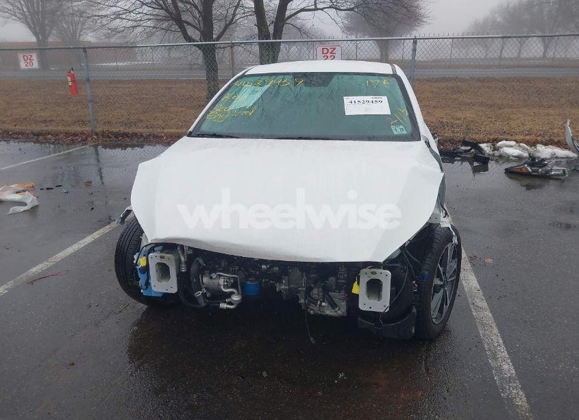 Photo 12 of 2024 Kia Forte LXS (VIN 3KPF24AD2RE763235)