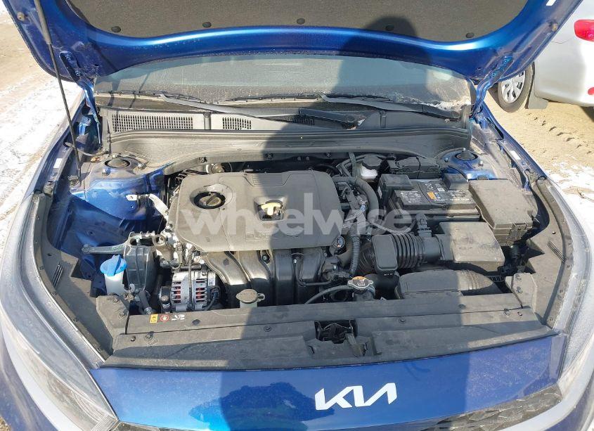 Photo 10 of 2024 Kia Forte LXS (VIN 3KPF24AD2RE770041)